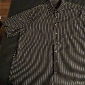 🎉HP🎉 VanHeusen Studio collared short sleeve